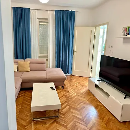 Apartment Mikelic