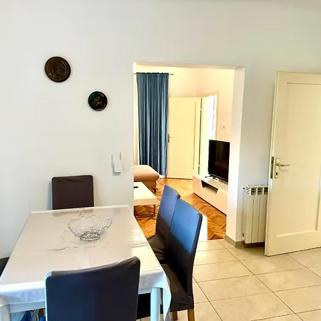 Apartment Mikelic *
