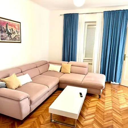 Apartment Mikelic Kampor