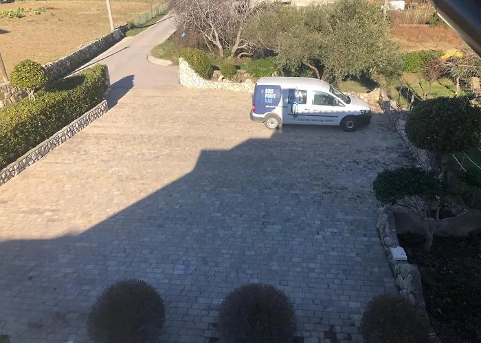 Apartament Mikelic *