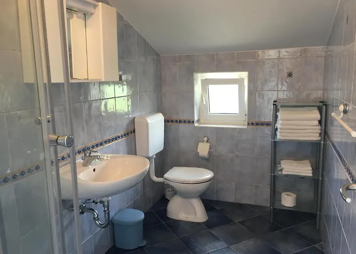 Mikelic Apartament *