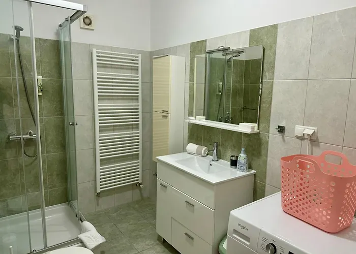 Mikelic Apartament *